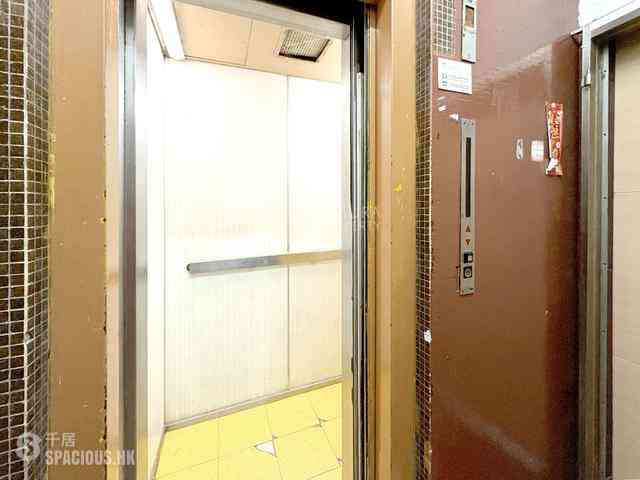 Sai Ying Pun - On Shun Mansion 22