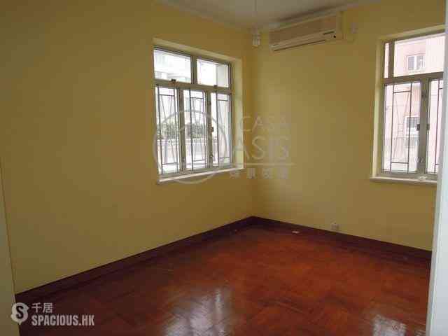 Chung Hom Kok - 8-14, Cape Road 04