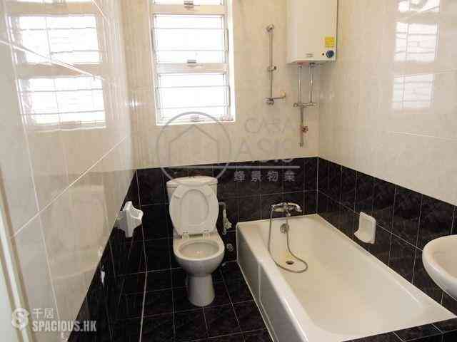 Chung Hom Kok - 8-14, Cape Road 05