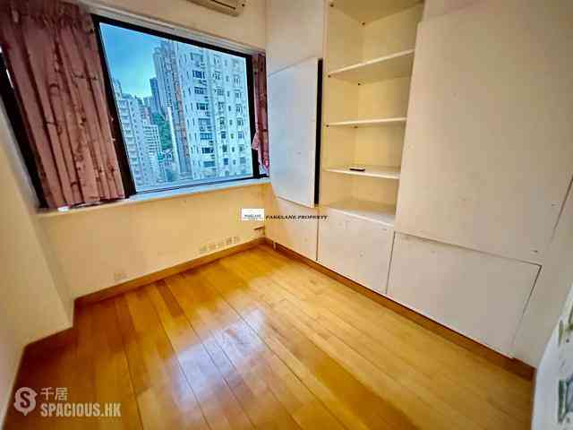 Happy Valley - 2, Wang Tak Street 05