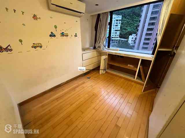 Happy Valley - 2, Wang Tak Street 07