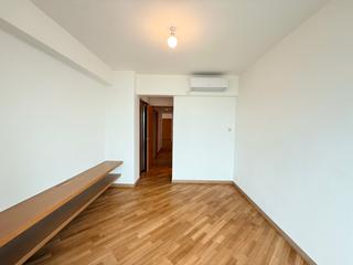 Mid Levels West - 80 Robinson Road 08