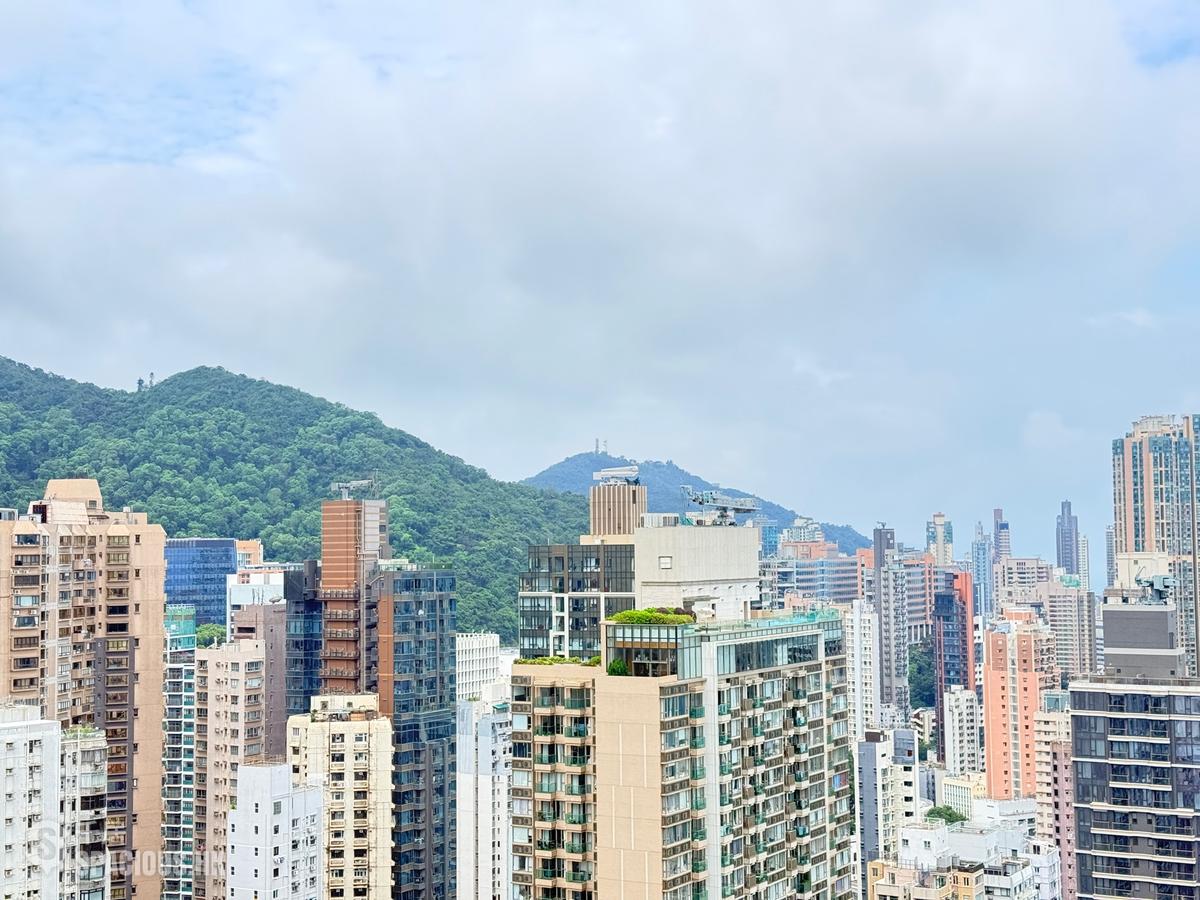 Sai Ying Pun - Island Crest 01