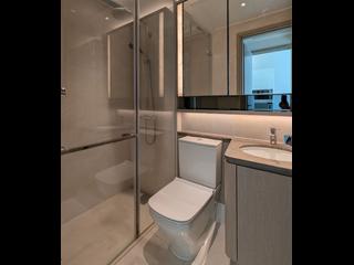 Wong Chuk Hang - The Southside Phase 1 Southland Tower 1A 04