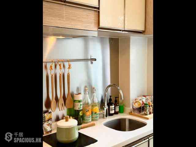 Causeway Bay - Phoenix Apartments 02