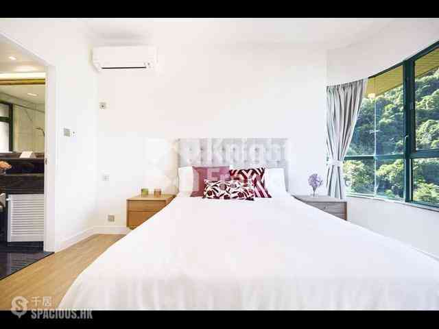 Mid Levels Central - Hillsborough Court 07