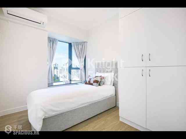 Mid Levels Central - Hillsborough Court 09