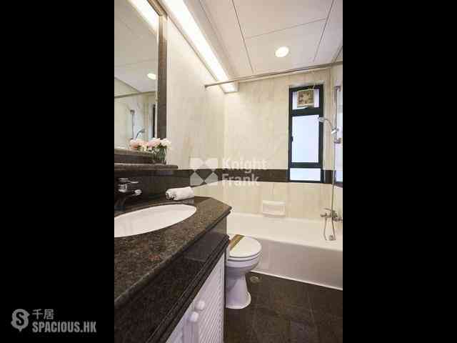 Mid Levels Central - Hillsborough Court 11