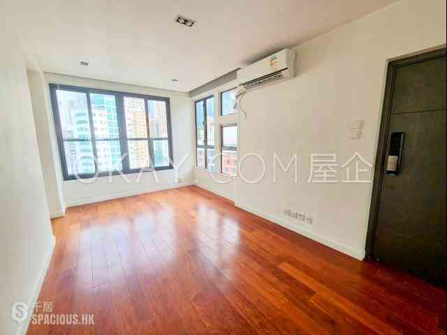 Sai Ying Pun - Smiling Court 07