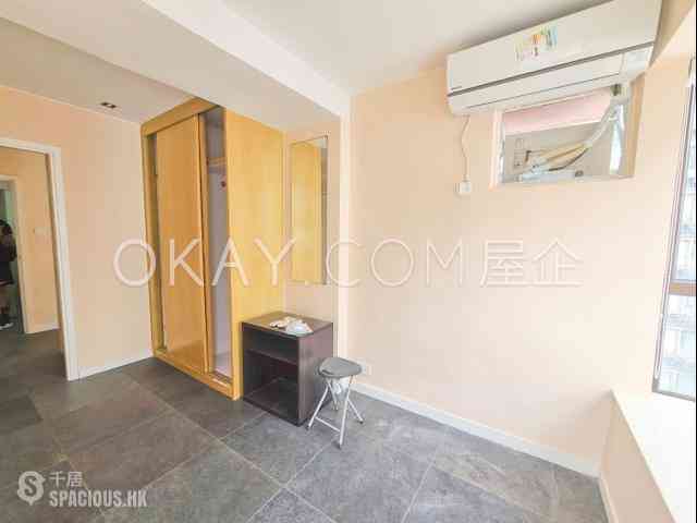 Sai Ying Pun - Smiling Court 09