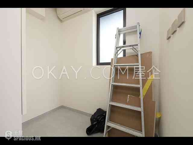 Pok Fu Lam - Victoria Coast Block A 15