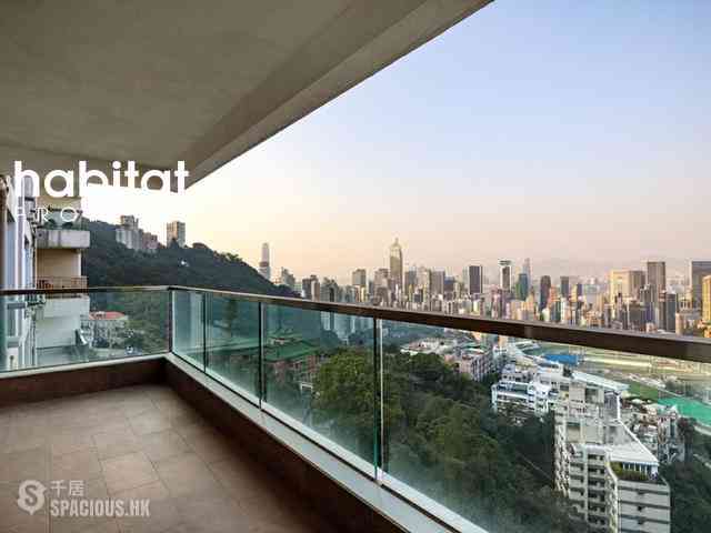 Stubbs Road - Evergreen Villa 01