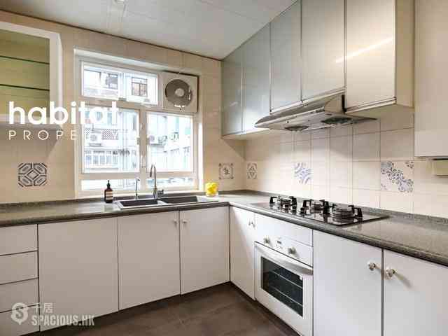 Stubbs Road - Evergreen Villa 04