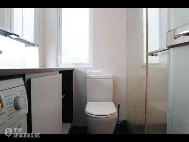 Central - 1-3, Shin Hing Street 06