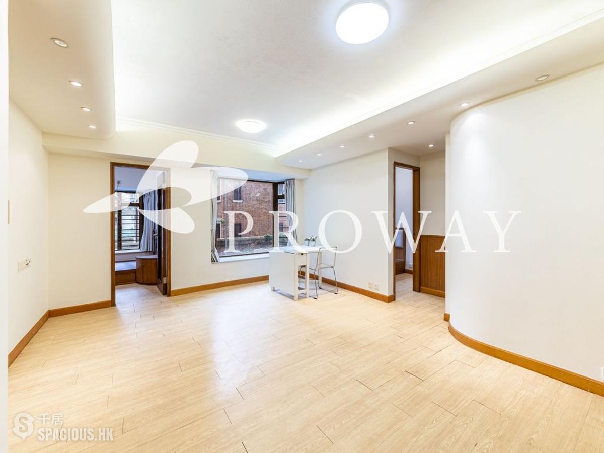 Mid Levels Central - Woodlands Terrace 01