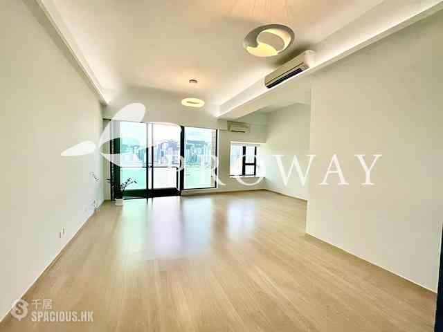 West Kowloon - The Arch 01