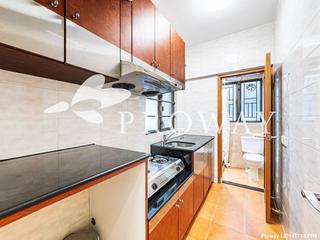 Mid Levels Central - Woodlands Terrace 09