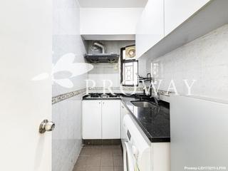 Shek Tong Tsui - Yick Fung Garden Block A 08