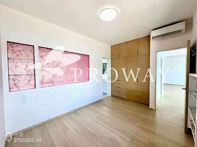 West Kowloon - The Arch 05