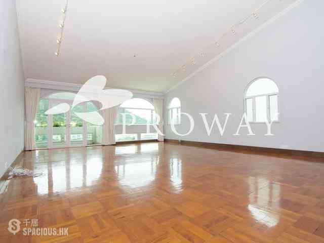 Chung Hom Kok - 13-25, Ching Sau Lane 03