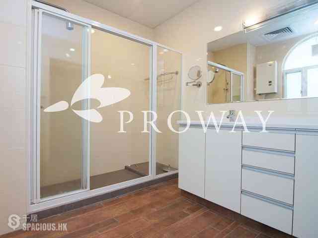 Chung Hom Kok - 13-25, Ching Sau Lane 05