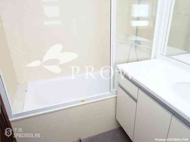 Chung Hom Kok - 13-25, Ching Sau Lane 07