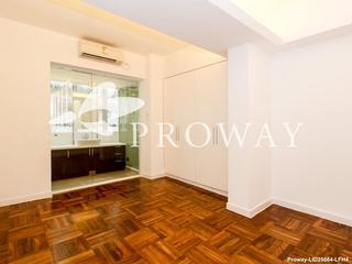 Mid Levels Central - Kam Yuen Mansion 07