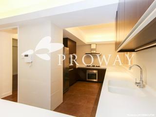 Mid Levels Central - Kam Yuen Mansion 11