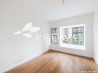 Mid Levels Central - Robinson Place Block 2 07