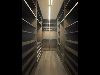 Pok Fu Lam - Woodbury Court 02