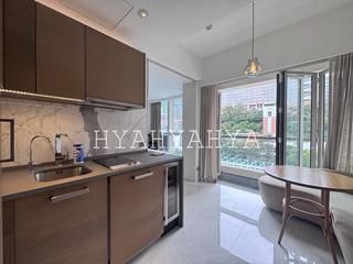 Shek Tong Tsui - Eight South Lane 02