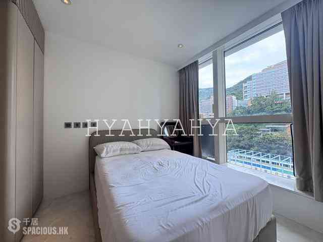 Shek Tong Tsui - Eight South Lane 06