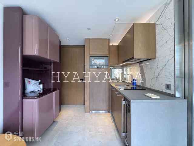 Shek Tong Tsui - Eight South Lane 09