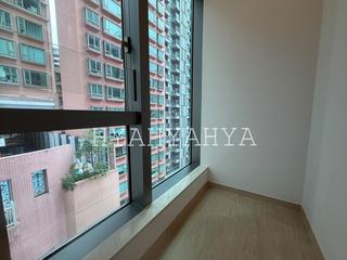 Sai Ying Pun - Upper Manor 04