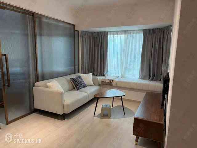 Sai Ying Pun - Ying Wa Court 08
