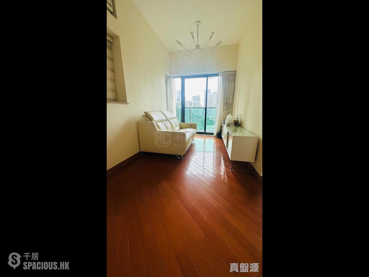 Sai Wan Ho - The Oakridge 01