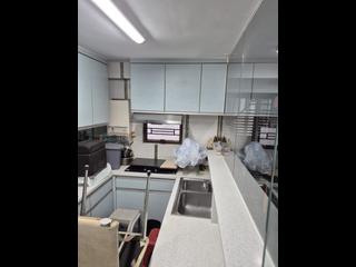 Lai Chi Kok - Ching Lai Court Lai Kin House (Block C) 06
