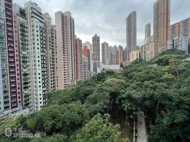 Mid Levels West - Hing Wah Mansion Block B 30