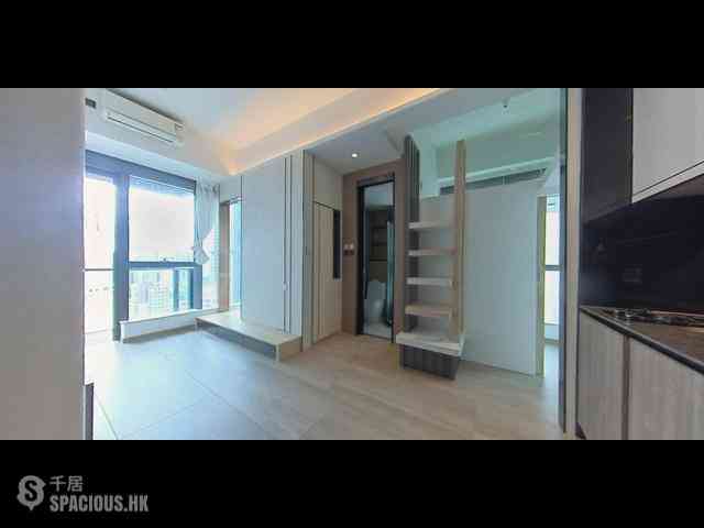 Sai Ying Pun - Two・Artlane 01