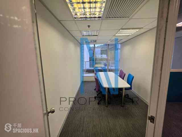 Admiralty - Lippo Centre - Tower 2 03