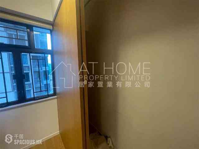 Shek Tong Tsui - Wing Ga Building 05