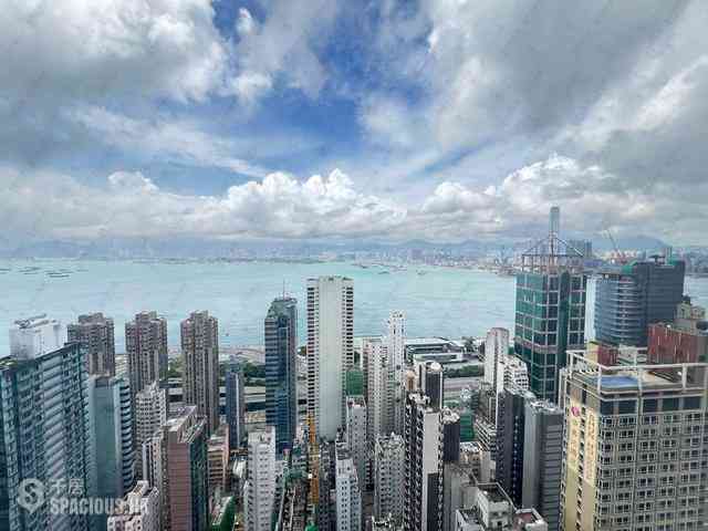 Sai Ying Pun - Island Crest Block 2 04