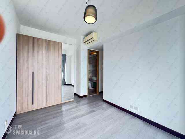 Sai Ying Pun - Island Crest Block 2 23