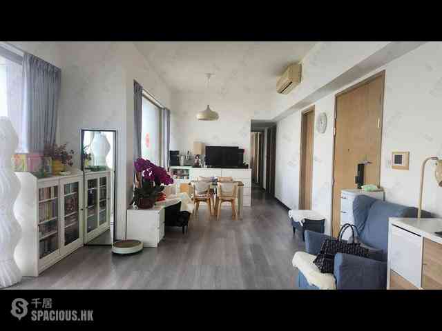 Sai Ying Pun - Island Crest Block 2 53