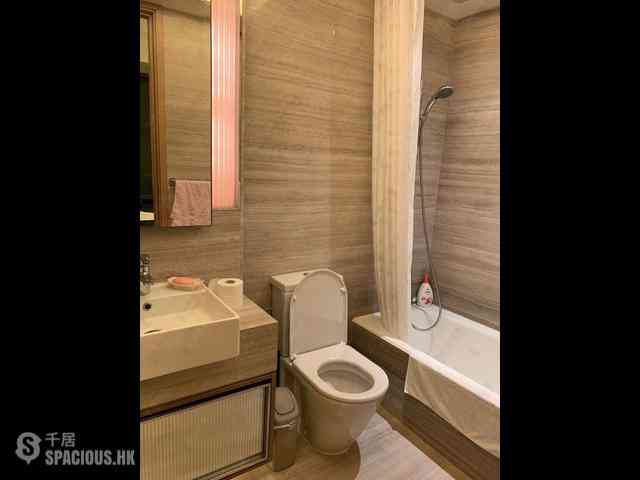 Sai Ying Pun - Island Crest Block 2 54