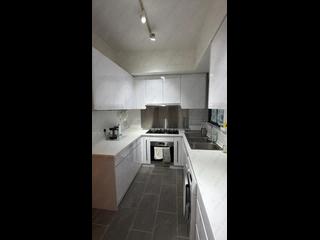 Shek Tong Tsui - The Belcher's Phase 2 Block 8 07