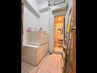 Shek Tong Tsui - The Belcher's Phase 2 Block 8 22