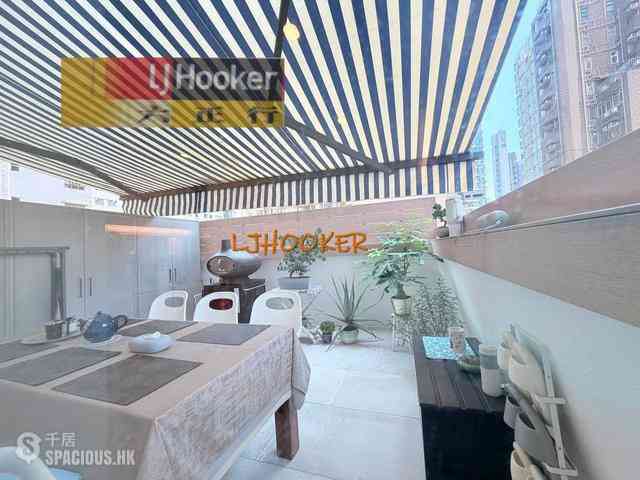 Sai Ying Pun - Fook Moon Building 01
