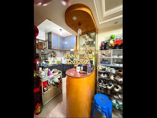 Jordan - Man Wai Building 02