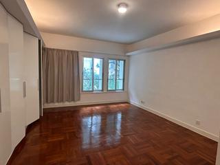 Mid Levels Central - Kam Yuen Mansion 03